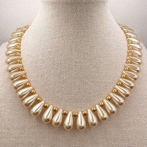 Vintage Joan Rivers Glass Teardrop Faux Pearl Necklace Bib Choker Classic Glam